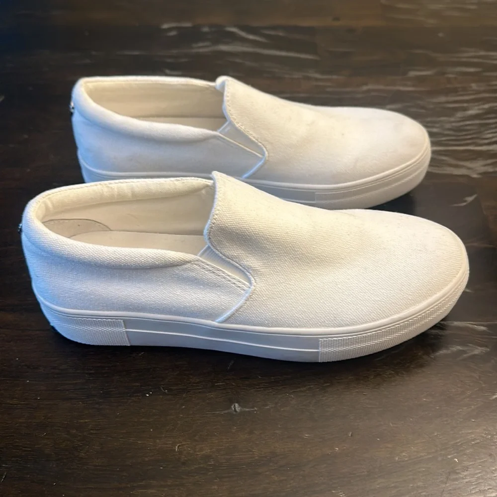 Steve Madden White Canvas Platform Loafers sneakers women size 7